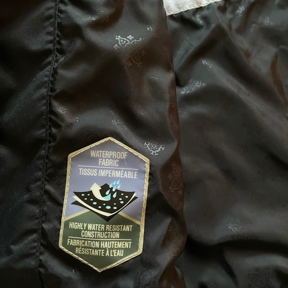 Columbia Women's Interchange Removable Hood Waterproof Jacket, Black, Medium - Picture 8 of 16